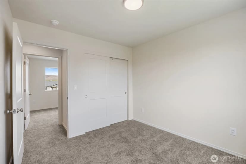 Property photo for 208 Rattray Drive, Mattawa photo 33