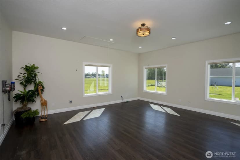Property photo for 43 Triopha Lane, Sequim photo 12