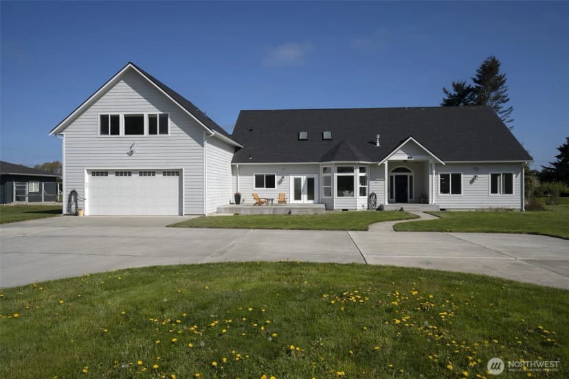 Property photo for 43 Triopha Lane, Sequim photo 2