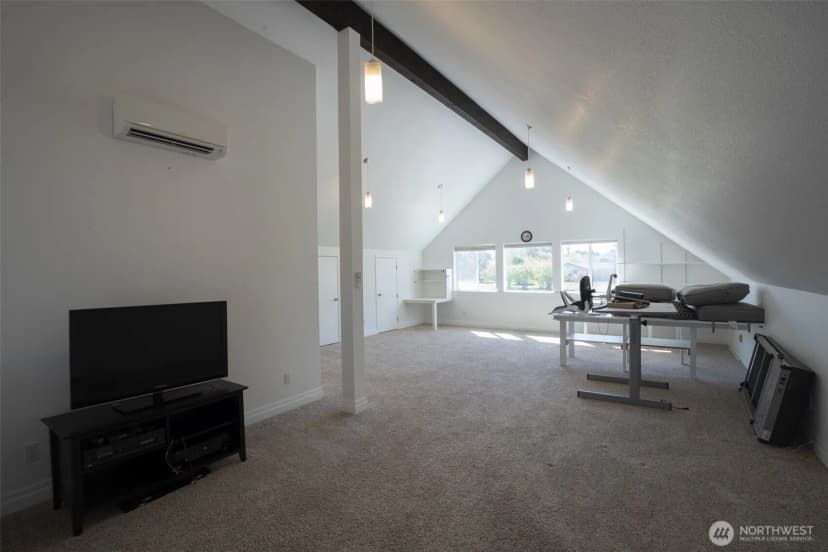 Property photo for 43 Triopha Lane, Sequim photo 28