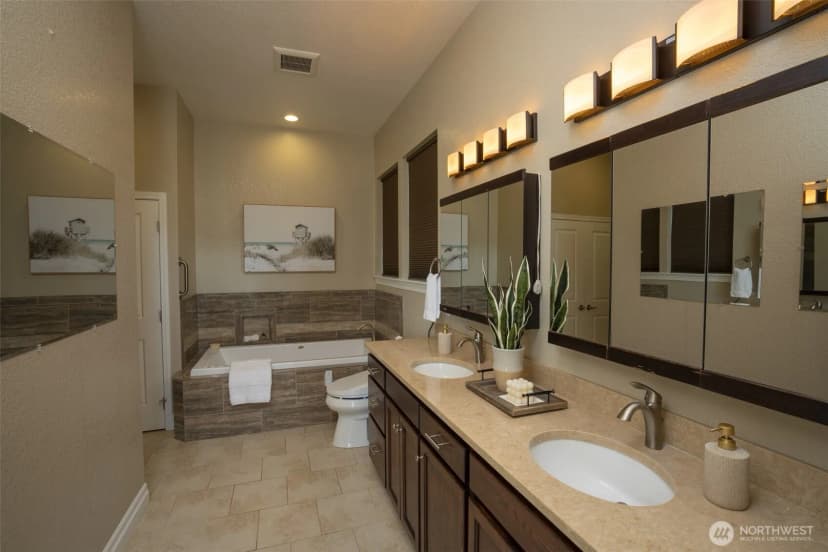 Property photo for 43 Triopha Lane, Sequim photo 15