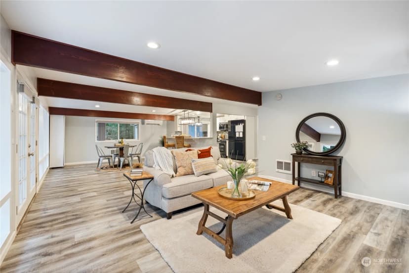 Property photo for 1305 Sw 310th Street, Federal Way photo 6