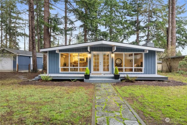 Property photo for 1305 Sw 310th Street , Federal Way, Wa 98023