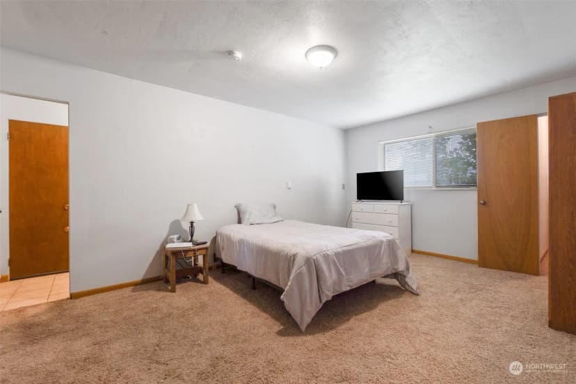 Property photo for 111 W Anderson Street, Elma photo 18