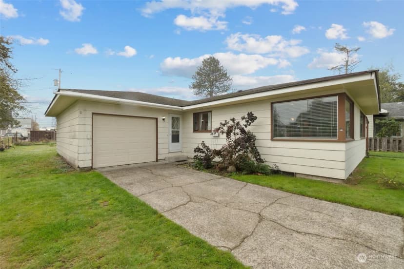 Property photo for 111 W Anderson Street, Elma photo 23