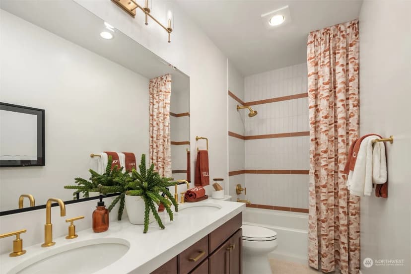 Property photo for 14128 Site 398 274th Place Ne, Duvall photo 24