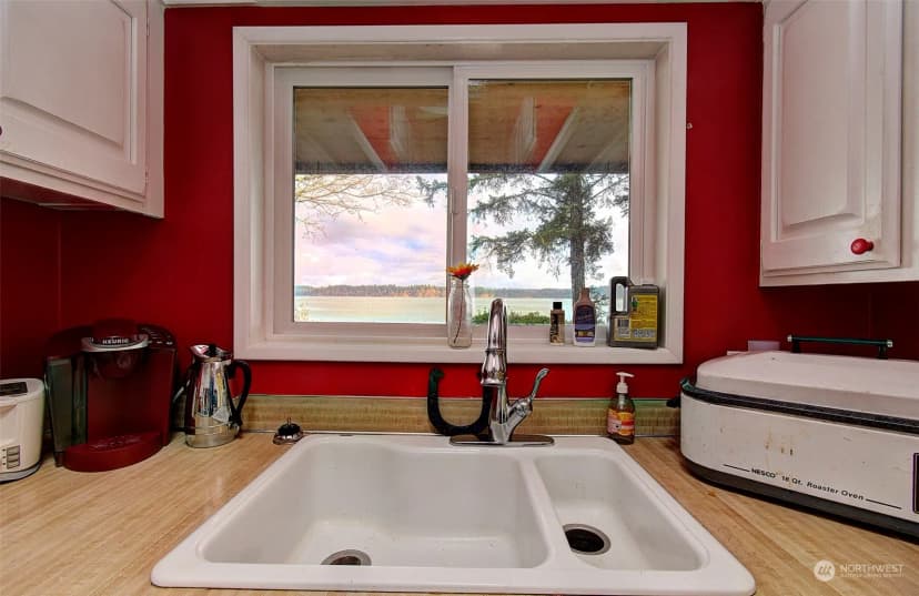 Property photo for 23616 Sandridge Road, Ocean Park photo 9