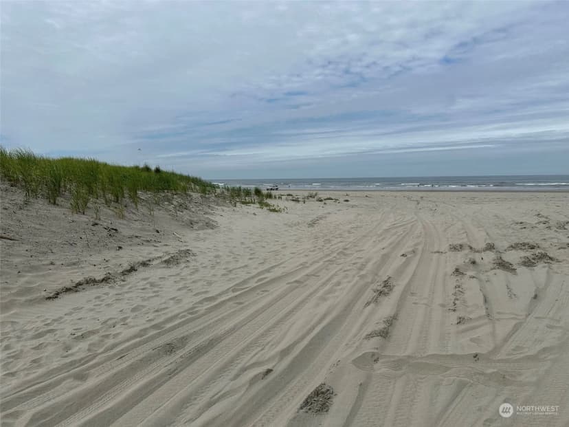 Property photo for 23616 Sandridge Road, Ocean Park photo 35