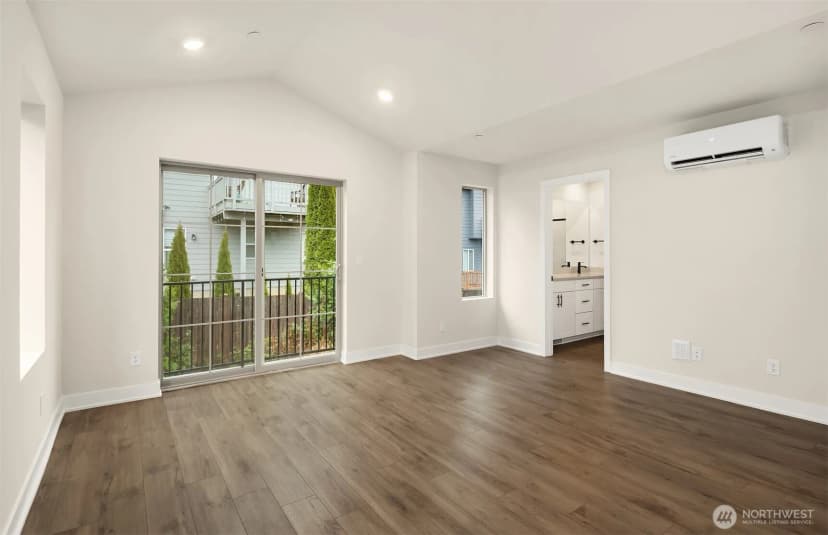 Property photo for 26582 Ne 143rd Street #01, Duvall photo 23