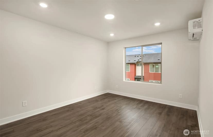Property photo for 26582 Ne 143rd Street #01, Duvall photo 26