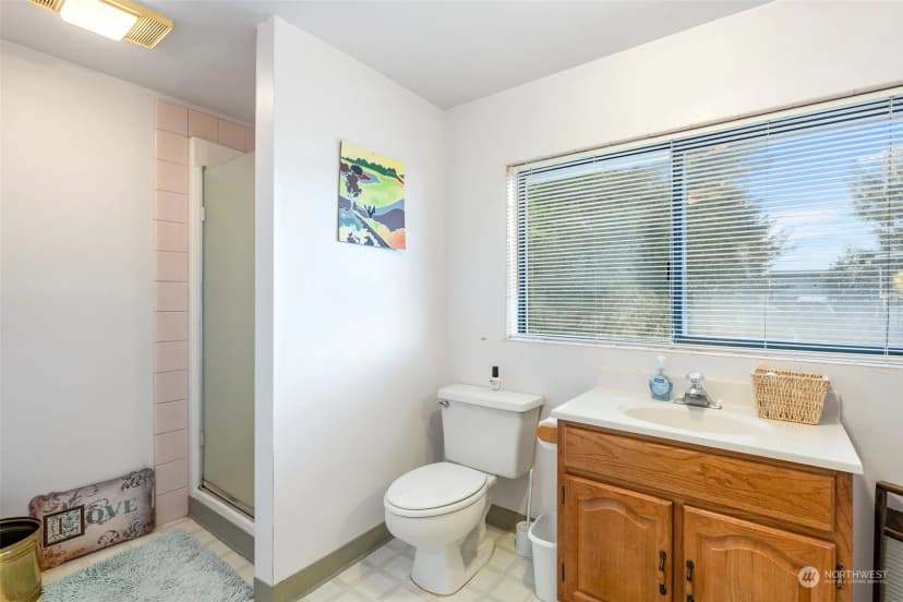 Property photo for 1304 145th Place, Long Beach photo 28