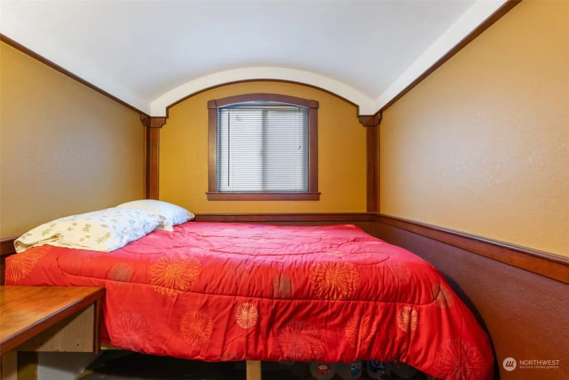 Property photo for 1304 145th Place, Long Beach photo 21