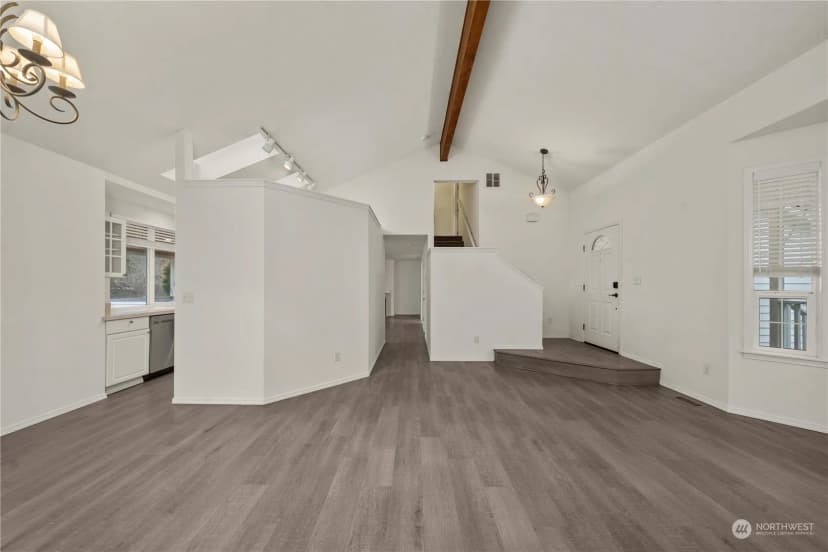 Property photo for 315 San Mar Drive Ne, Olympia photo 8