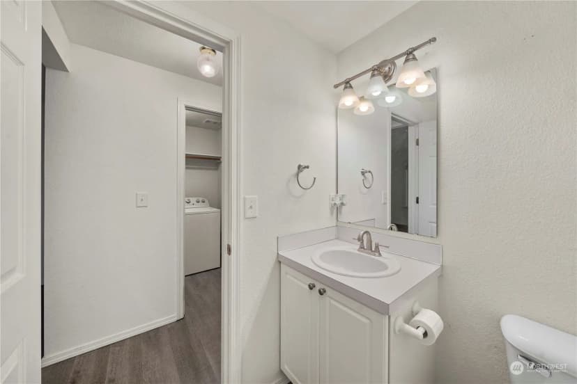 Property photo for 315 San Mar Drive Ne, Olympia photo 16