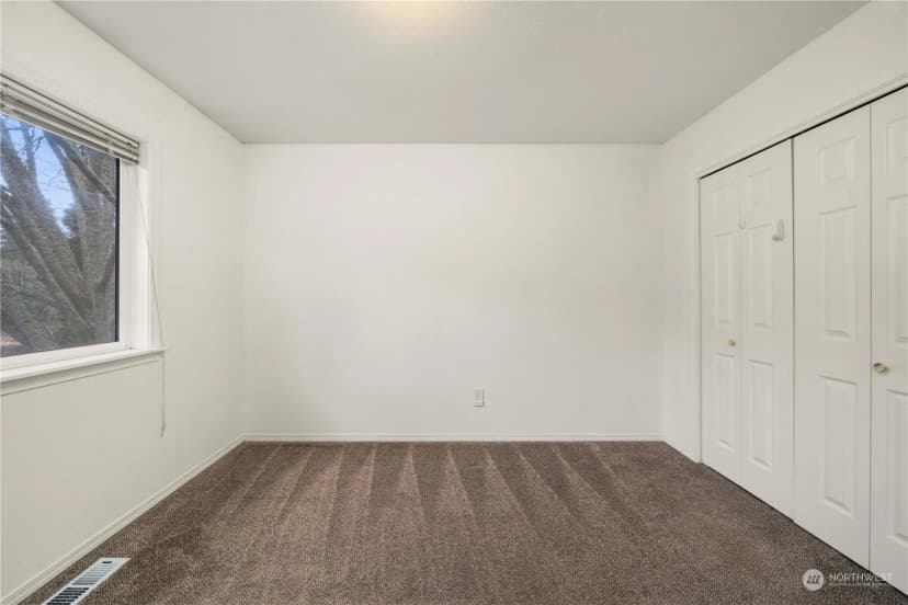 Property photo for 315 San Mar Drive Ne, Olympia photo 23