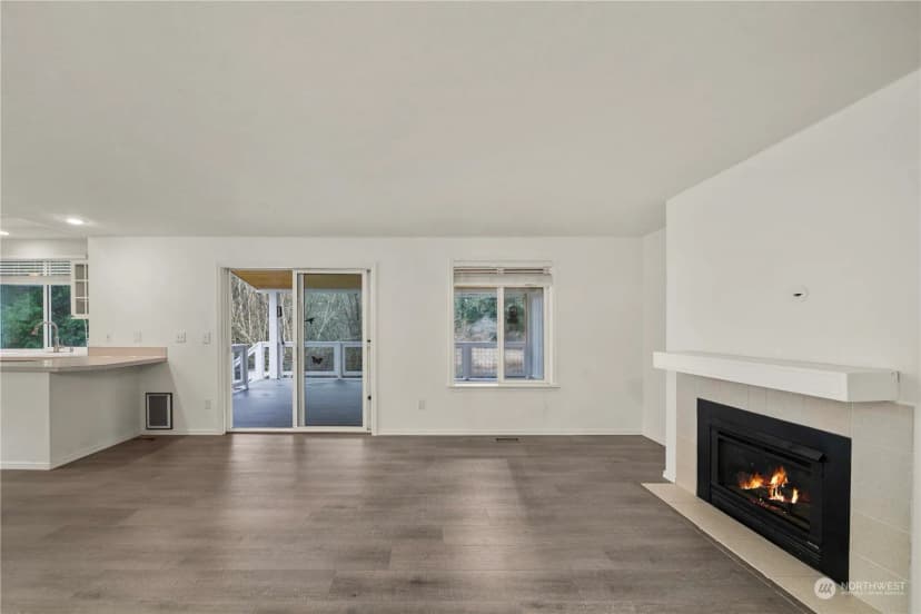 Property photo for 315 San Mar Drive Ne, Olympia photo 17