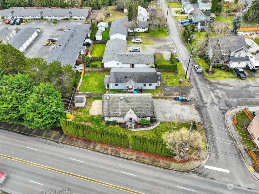 Property photo for 1706 E Pioneer Way, Puyallup photo 32