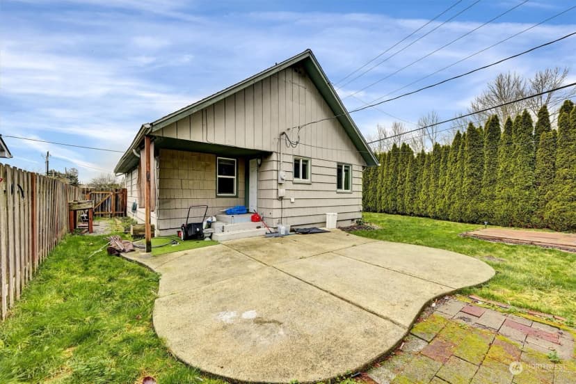 Property photo for 1706 E Pioneer Way, Puyallup photo 29