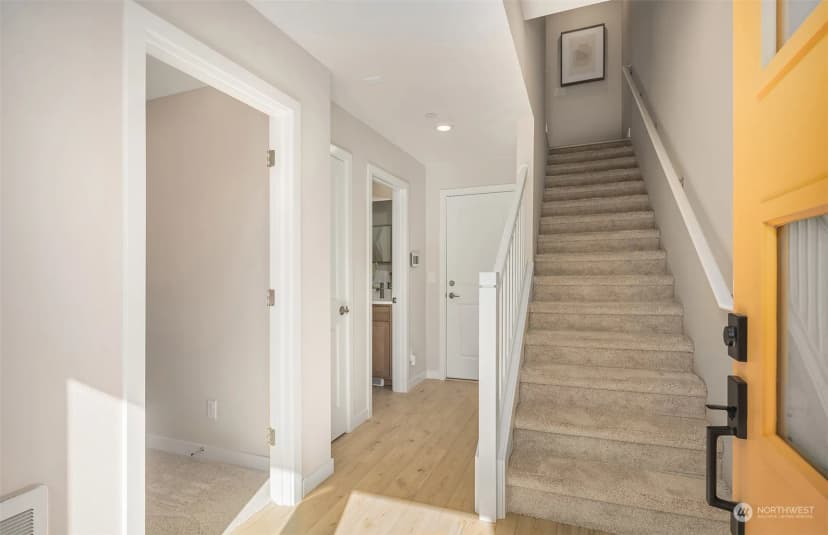 Property photo for 14340 Ne 1st Avenue Ne #51-b, Duvall photo 9