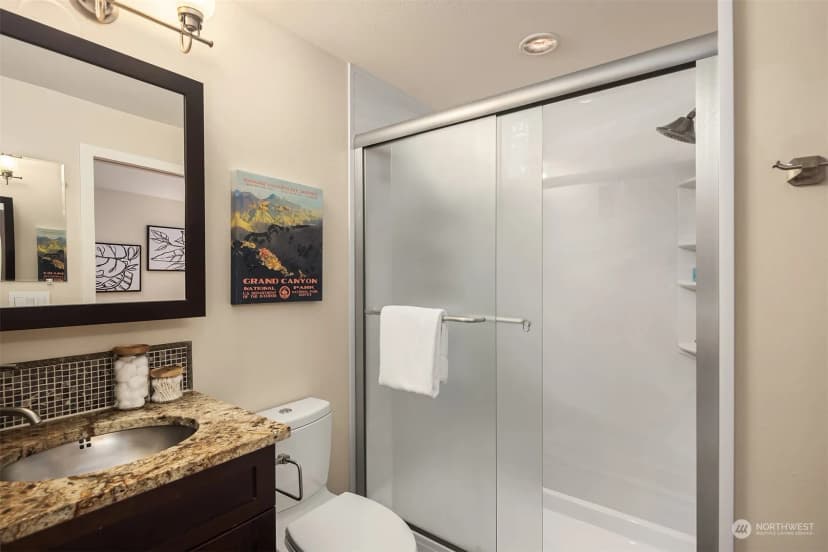 Property photo for 8523 Midvale Avenue N #a, Seattle photo 16