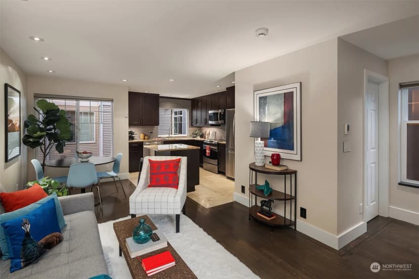 Property photo for 8523 Midvale Avenue N #a, Seattle photo 4