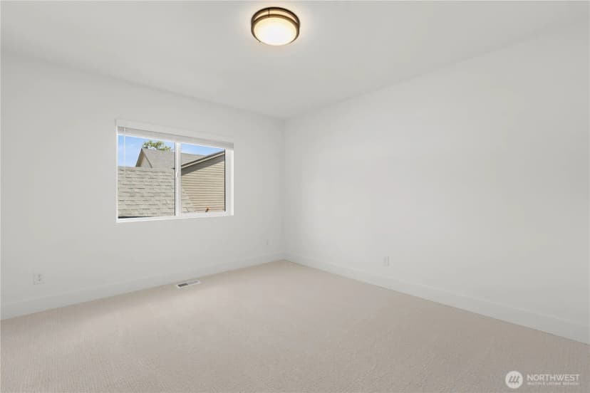 Property photo for 21004 67th Street Ct E, Bonney Lake photo 31