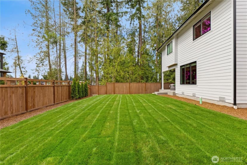 Property photo for 21004 67th Street Ct E, Bonney Lake photo 2