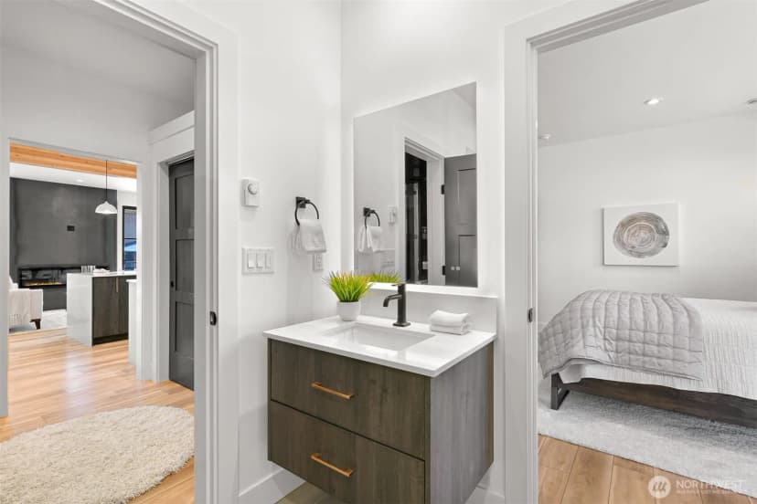 Property photo for 104 Riverwalk Drive, Lynden photo 13