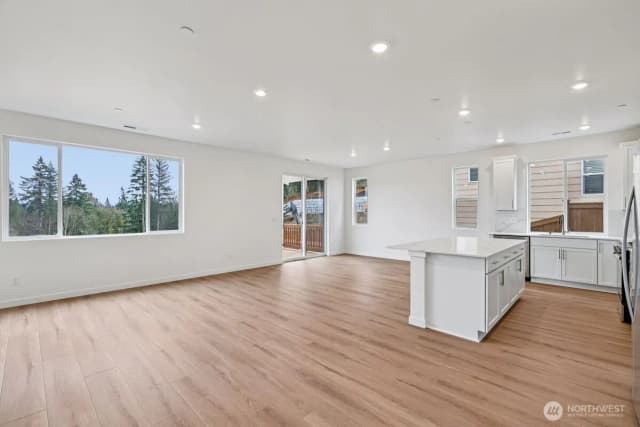 Property photo for 1447 121st Avenue Se #9, Lake Stevens photo 5