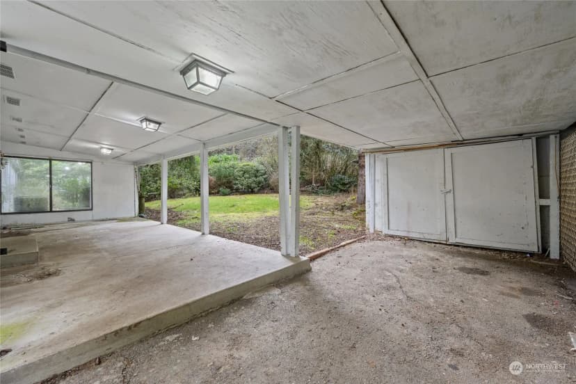 Property photo for 12624 Glenwood Avenue Sw, Lakewood photo 26