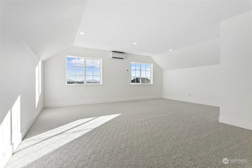Property photo for 2015 Monteview Court, Lynden photo 24