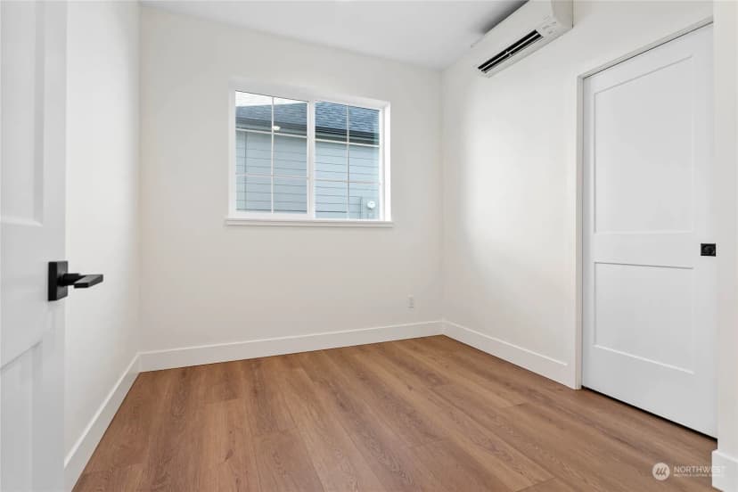 Property photo for 2015 Monteview Court, Lynden photo 22