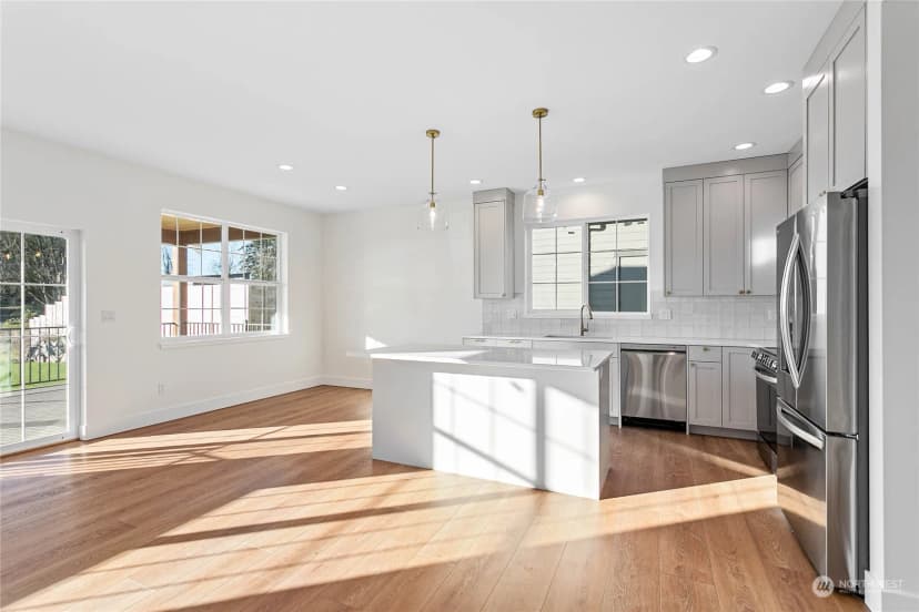 Property photo for 2015 Monteview Court, Lynden photo 11