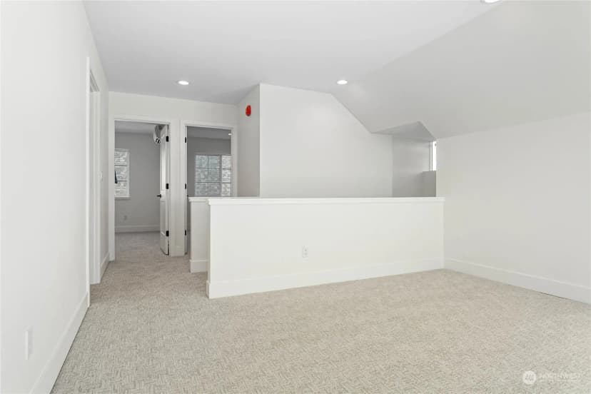 Property photo for 2015 Monteview Court, Lynden photo 25
