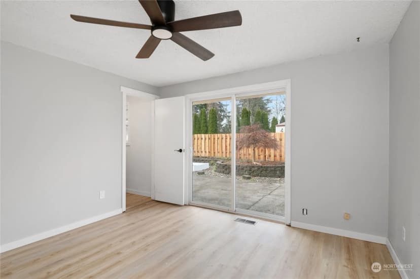 Property photo for 921 Val Vista Drive, Montesano photo 25