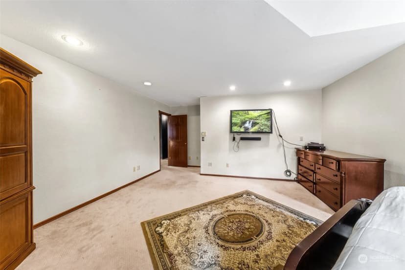 Property photo for 11215 Madera Circle Sw, Lakewood photo 18