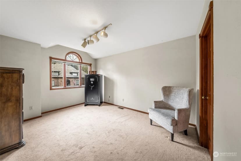 Property photo for 11215 Madera Circle Sw, Lakewood photo 23