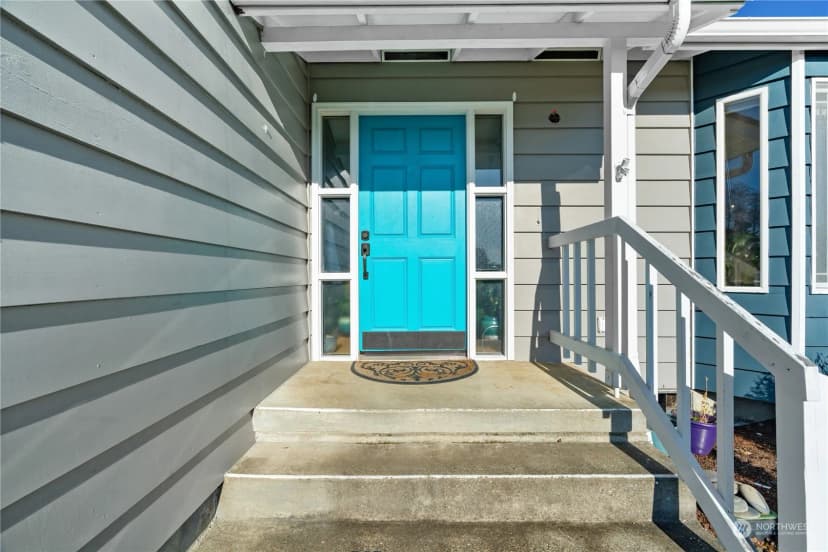 Property photo for 530 W Spruce Avenue, Montesano photo 2