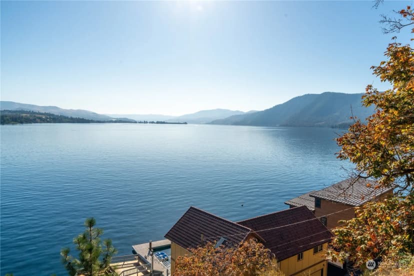 Property photo for 9578 S Lakeshore Road, Chelan photo 38