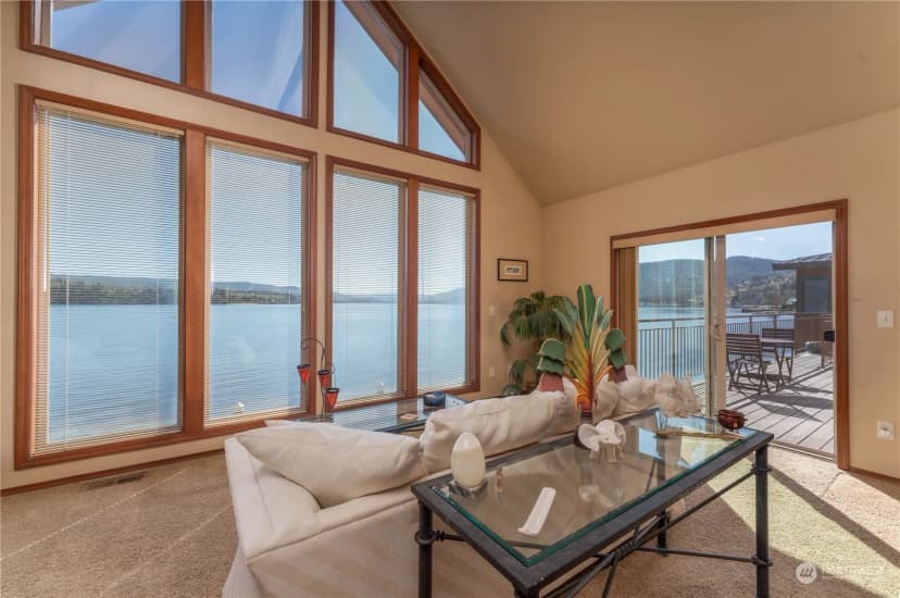 Property photo for 9578 S Lakeshore Road, Chelan photo 21