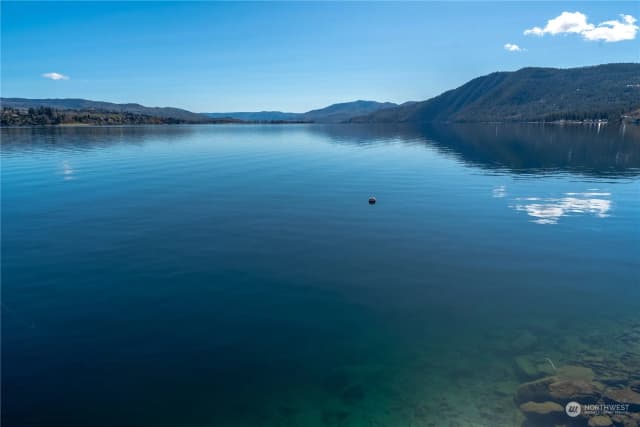 Property photo for 9578 S Lakeshore Road, Chelan photo 5