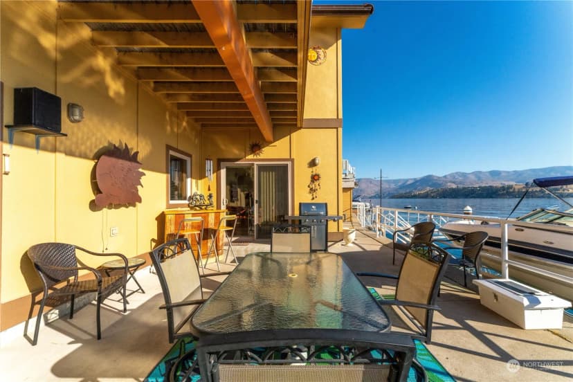 Property photo for 9578 S Lakeshore Road, Chelan photo 30