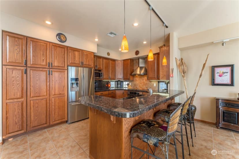 Property photo for 9578 S Lakeshore Road, Chelan photo 10