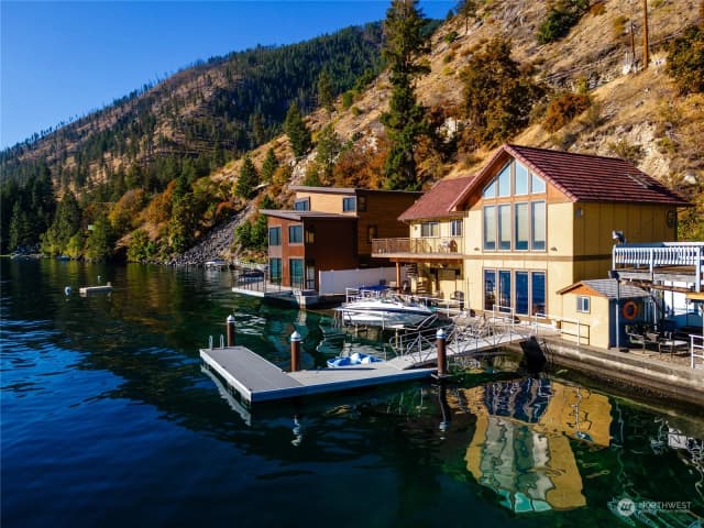 Property photo for 9578 S Lakeshore Road, Chelan