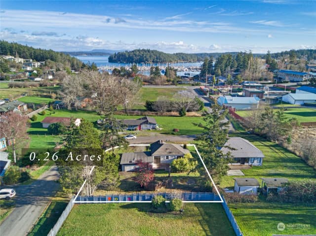 Property photo for 735 Harbor Street, Friday Harbor photo 3