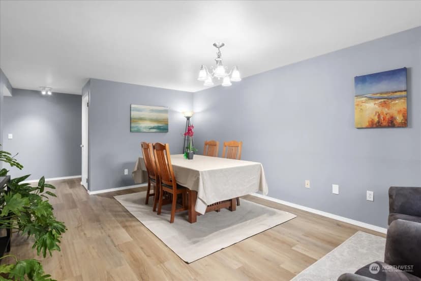 Property photo for 32808 Hyde Ave, Black Diamond photo 11