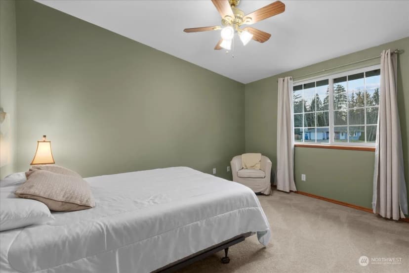 Property photo for 32808 Hyde Ave, Black Diamond photo 26