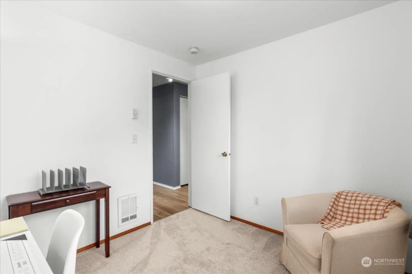 Property photo for 32808 Hyde Ave, Black Diamond photo 29