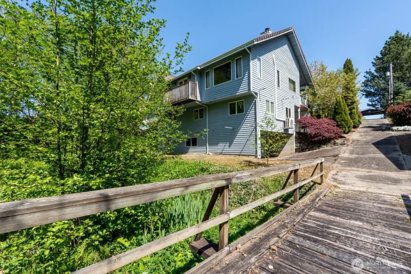 Property photo for 9009 Martin Avenue Nw, Silverdale photo 37
