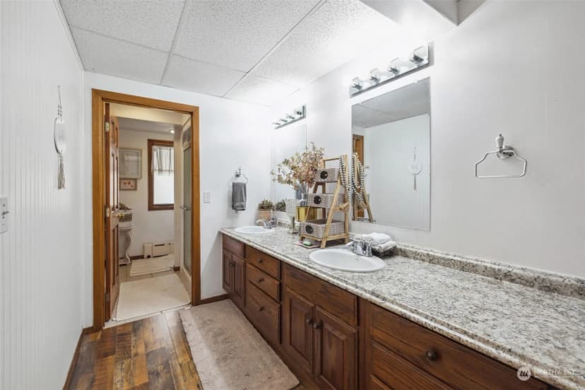 Property photo for 9009 Martin Avenue Nw, Silverdale photo 15